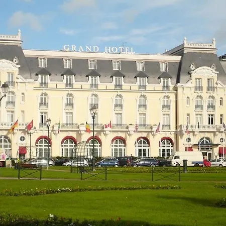 La Maison Bleue Сasa de vacaciones Cabourg